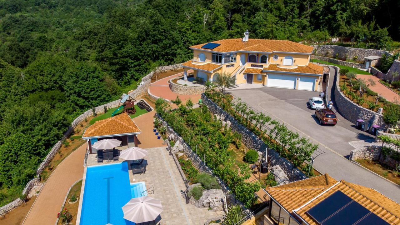 Apartments Villa Bv Opatija Buitenkant foto