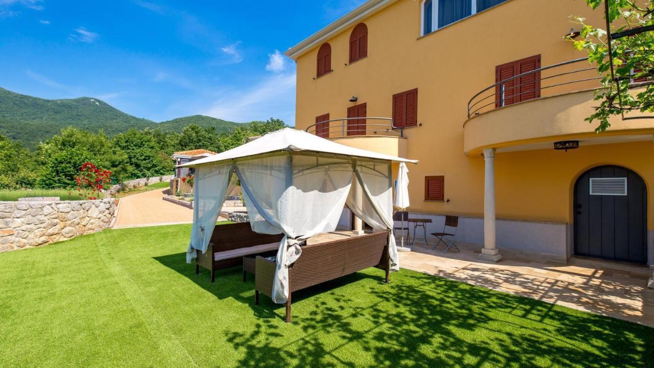 Apartments Villa Bv Opatija Buitenkant foto